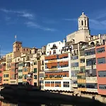 Casa Veuràs Girona - Montilivi