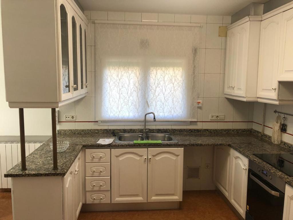 Сasa de vacaciones Casa Veuras - Montilivi *