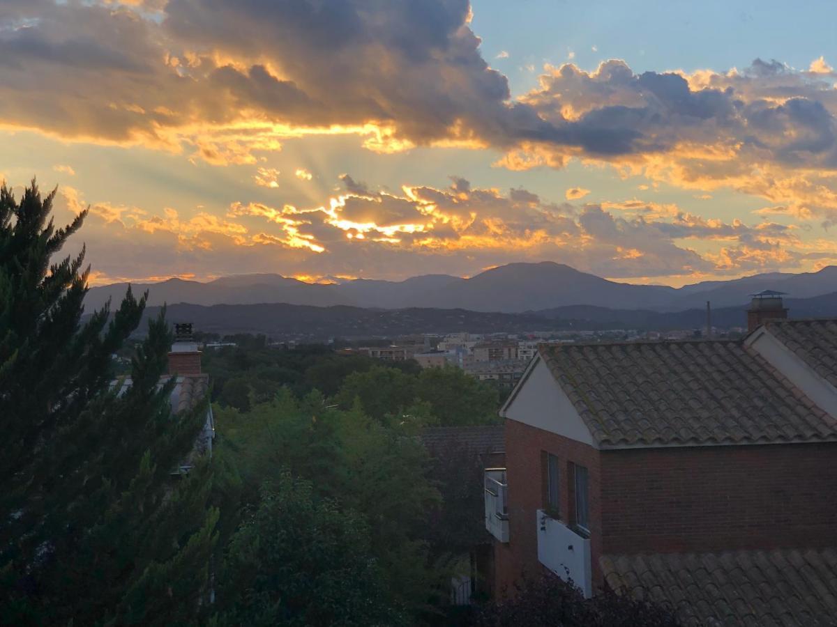Casa Veuràs - Montilivi Hébergement de vacances *